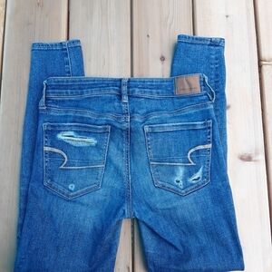 AEO Mid Rise Super Stretch X Jeans Size 2